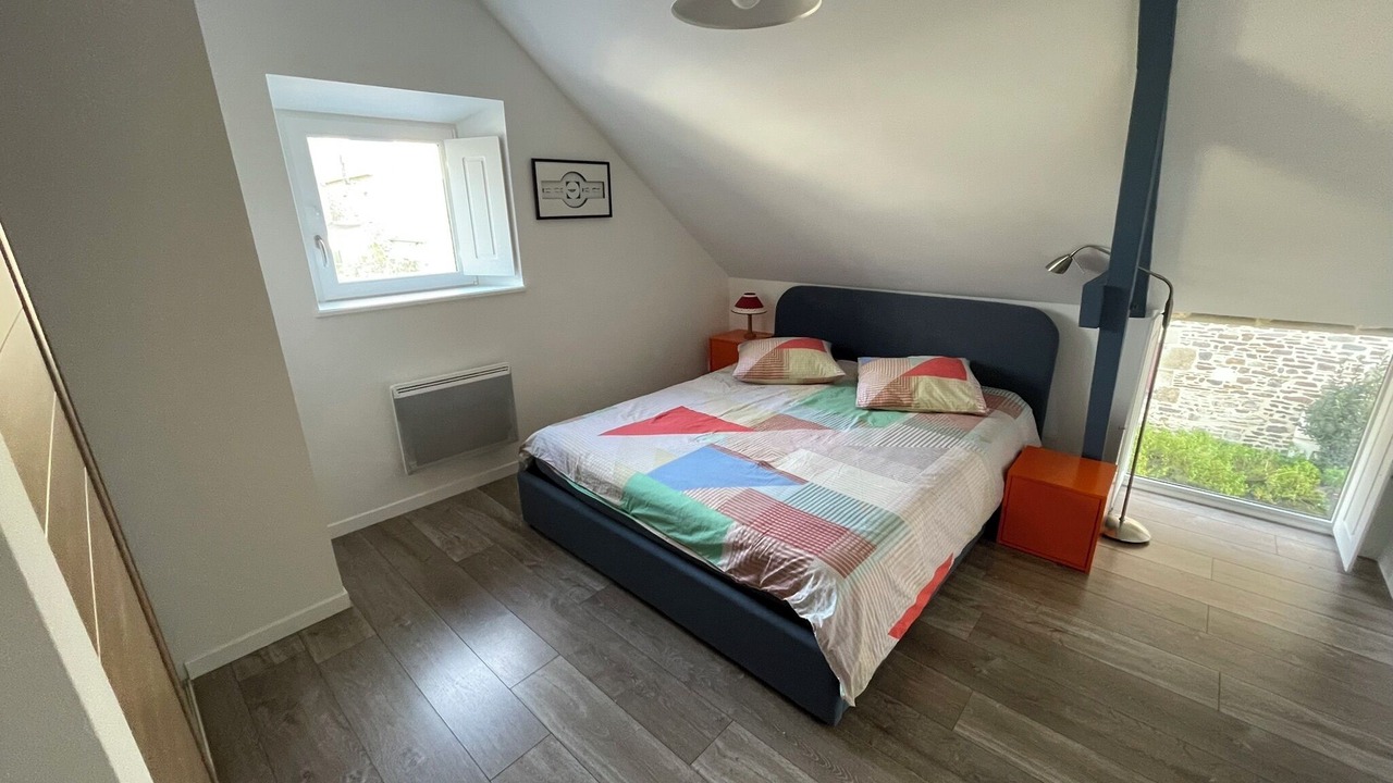 Photo of Bedroom in Dol-de-Bretagne