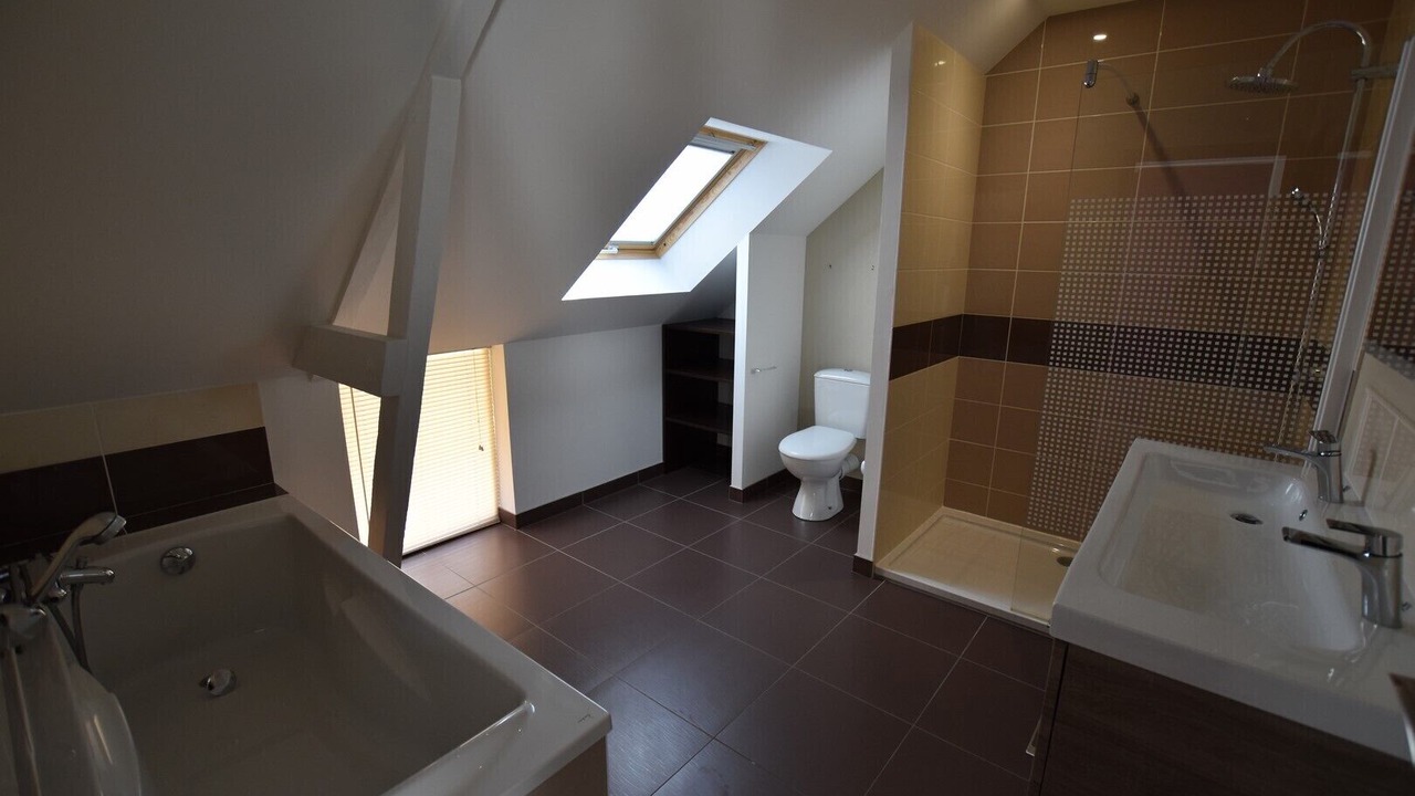Photo of Bathroom in Dol-de-Bretagne