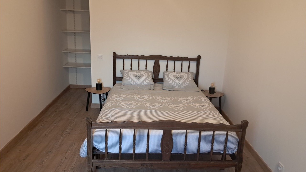 Photo of Bedroom in Lucon