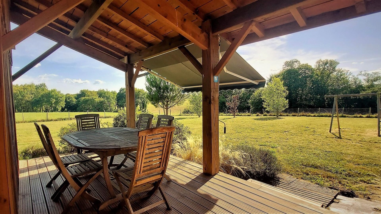 Photo of Outdoor in Saint-Julien-dArmagnac