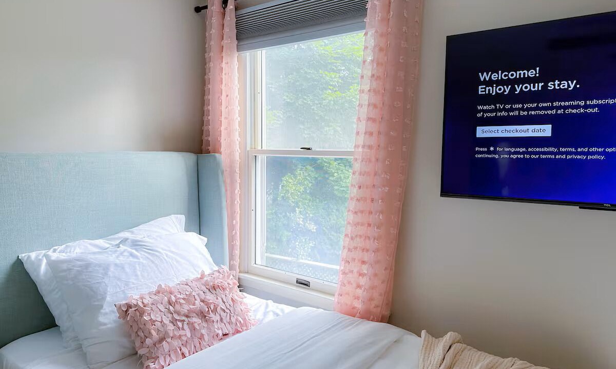 Photo of Bedroom in Rockport