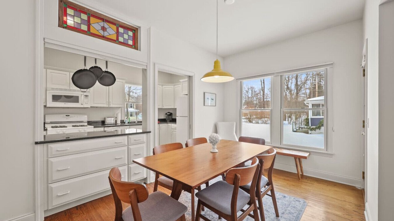 Photo of Bedroom in Stockbridge