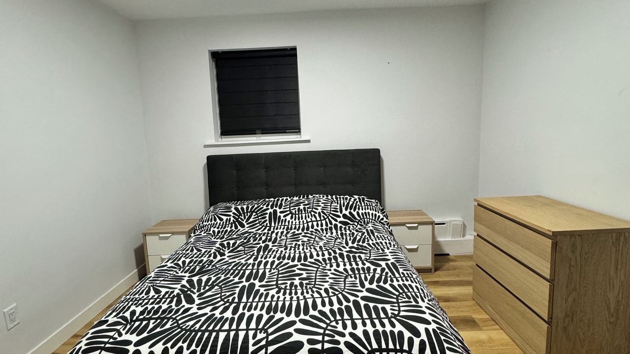 Photo of Bedroom in Vanier North