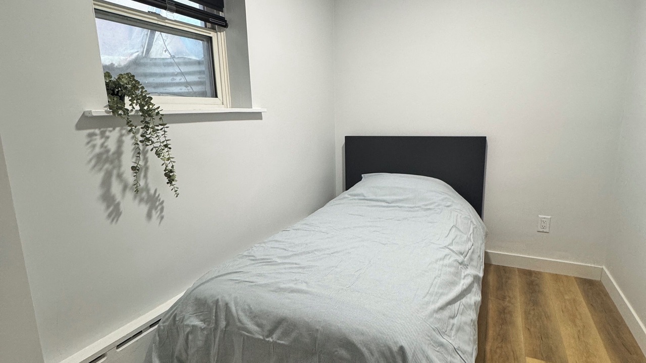 Photo of Bedroom in Vanier North
