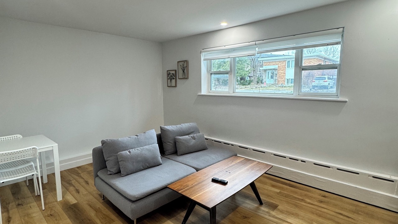 Photo of Livingroom in Vanier North