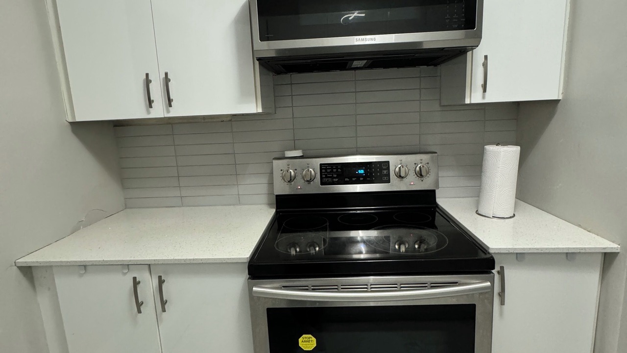 Photo of Kitchen in Vanier North