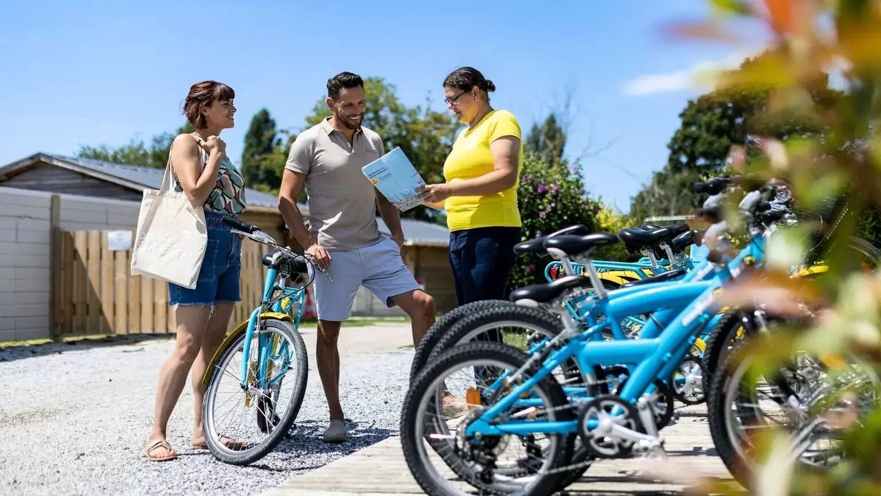 Photo of Outdoor in Genets