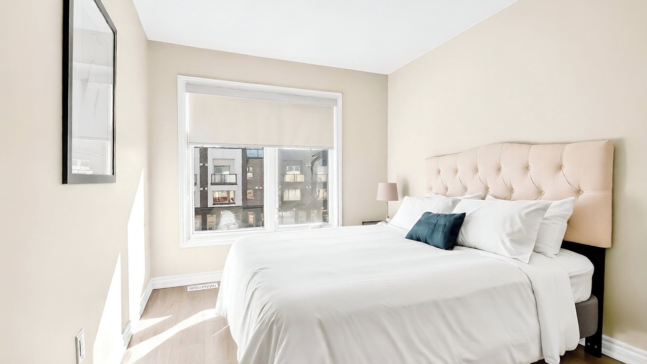 Photo of Bedroom in Ottawa Division