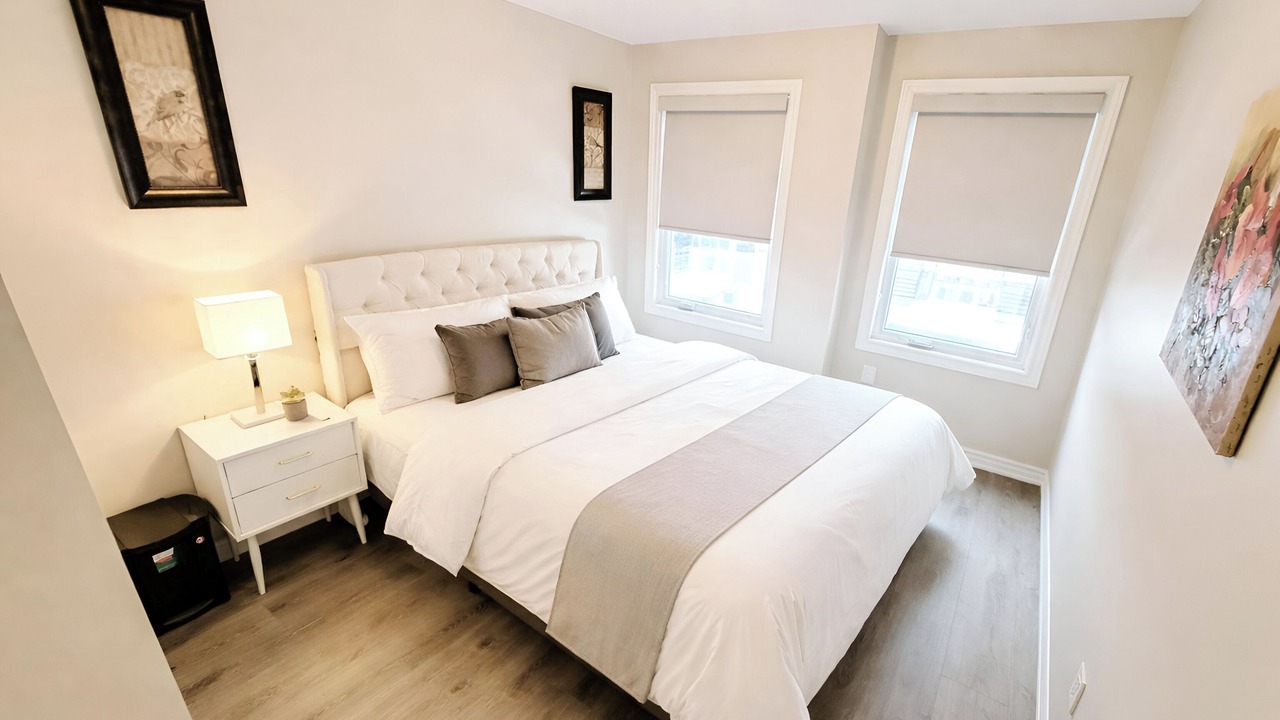 Photo of Bedroom in Ottawa Division