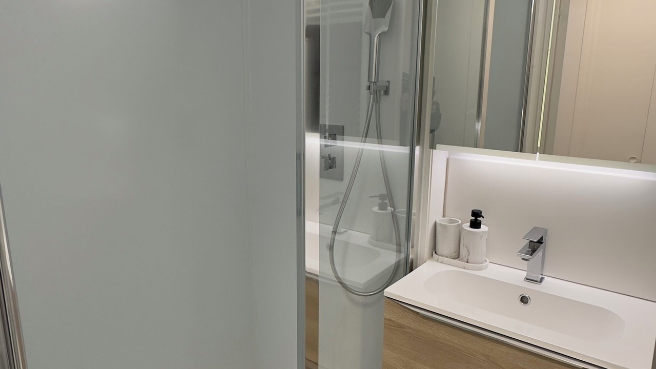 Photo of Bathroom in Trouville-sur-Mer