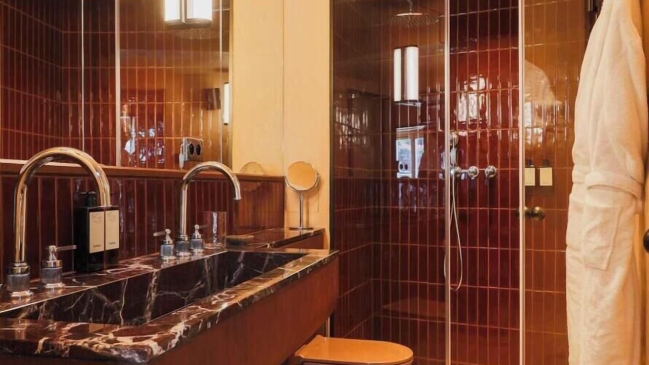 Photo of Bathroom in Les Halles