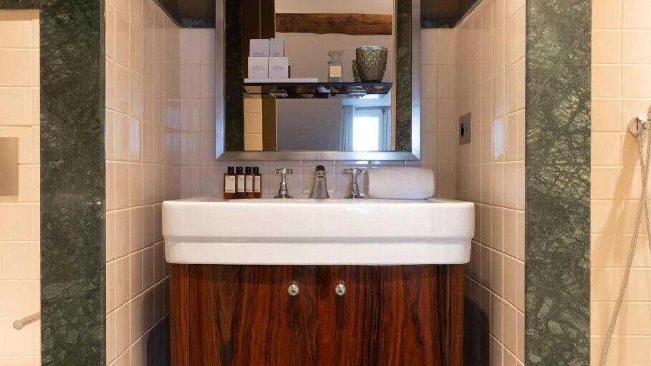 Photo of Bathroom in Quartier des Invalides