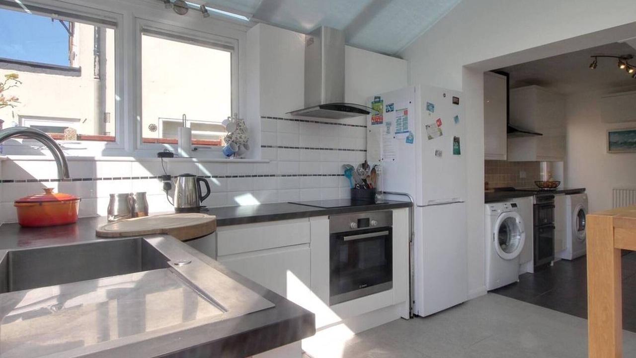 Photo of Kitchen in Rushmoor District