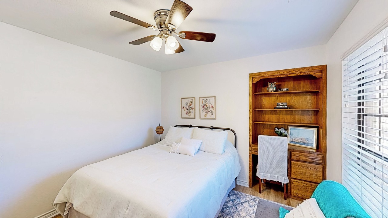 Photo of Bedroom in Azle