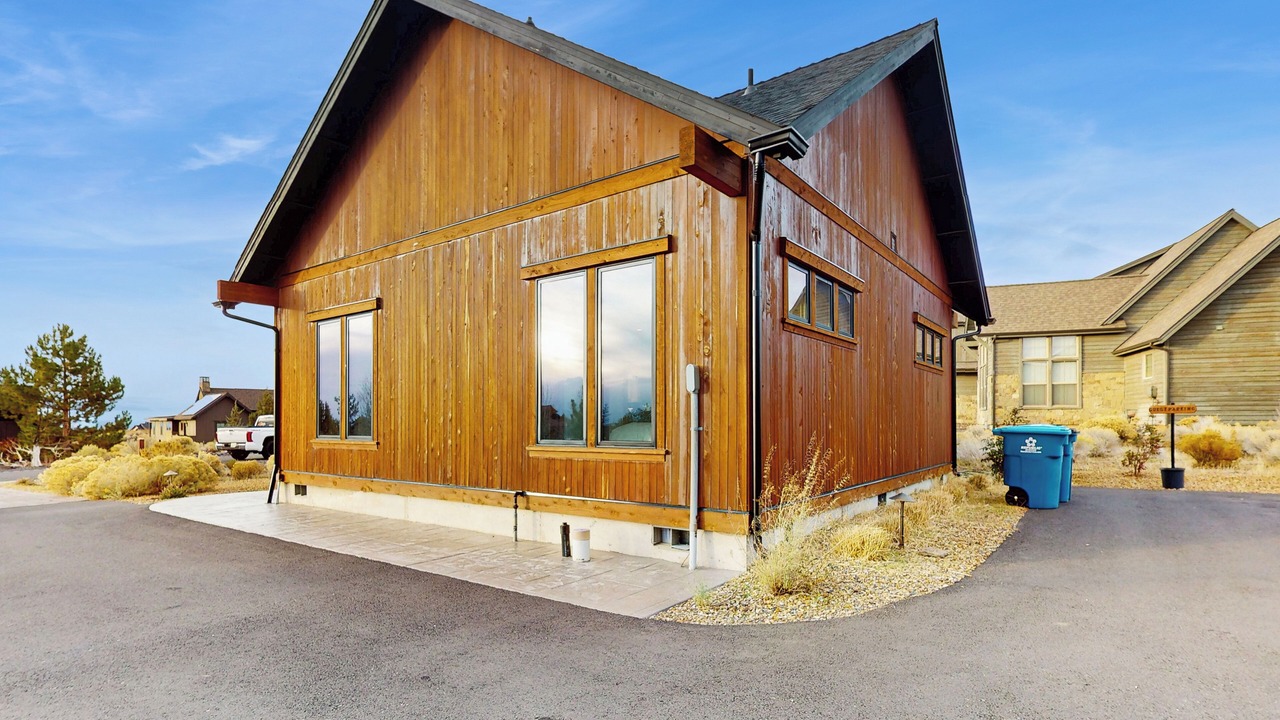 Photo of Outdoor in Powell Butte