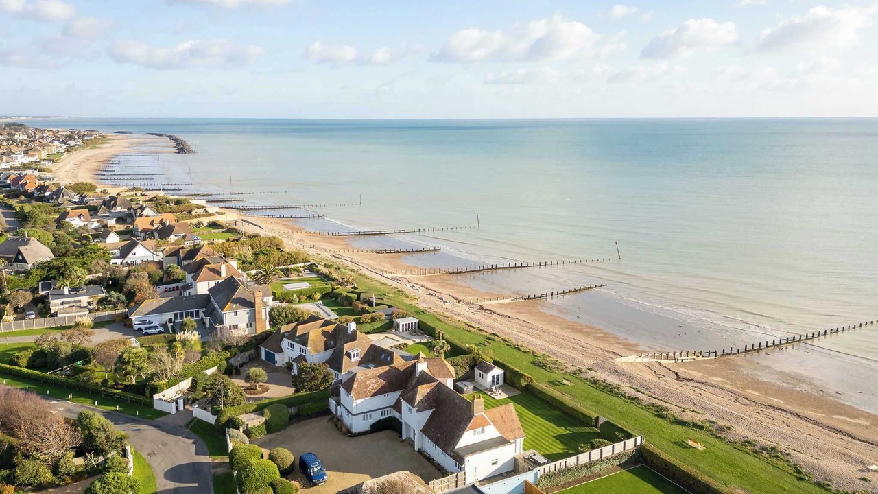 Photo of Outdoor in Middleton-on-Sea