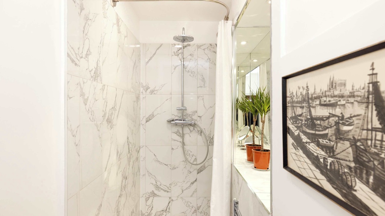 Photo of Bathroom in Comely Bank