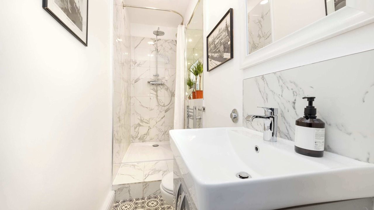 Photo of Bathroom in Comely Bank