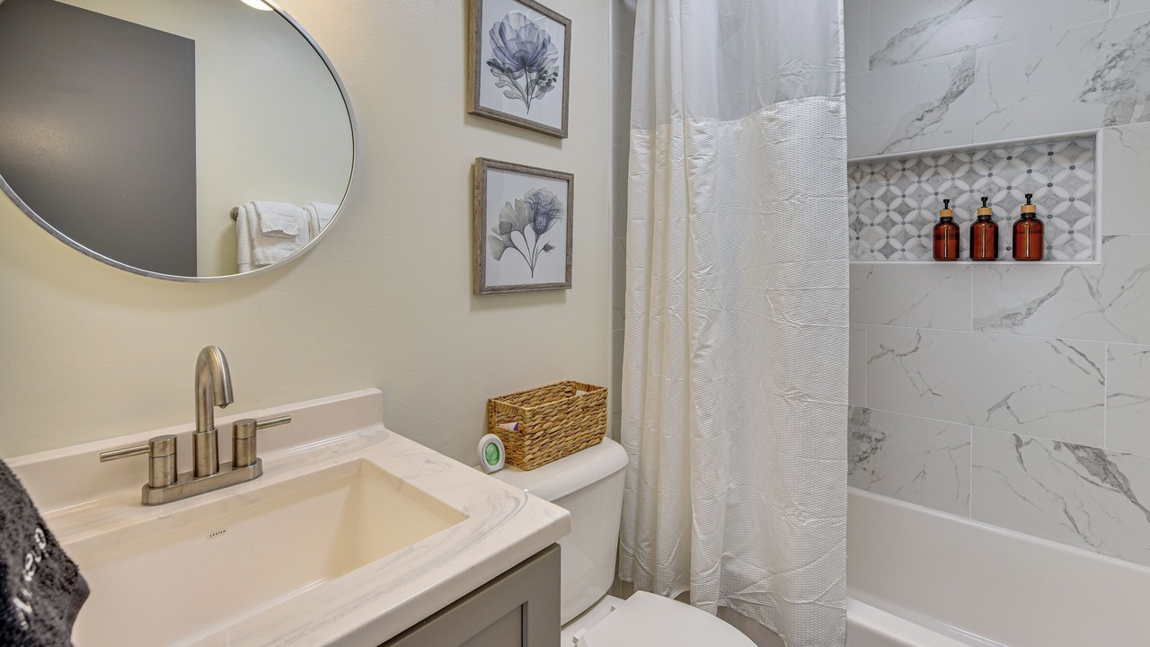 Photo of Bathroom in Pine Forest