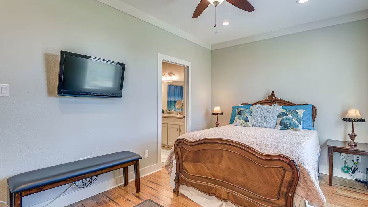 Photo of Bedroom in Terramar Beach