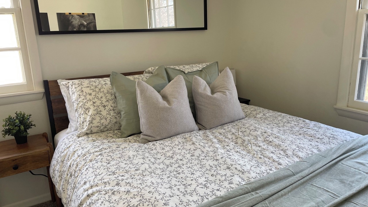 Photo of Bedroom in Grandview