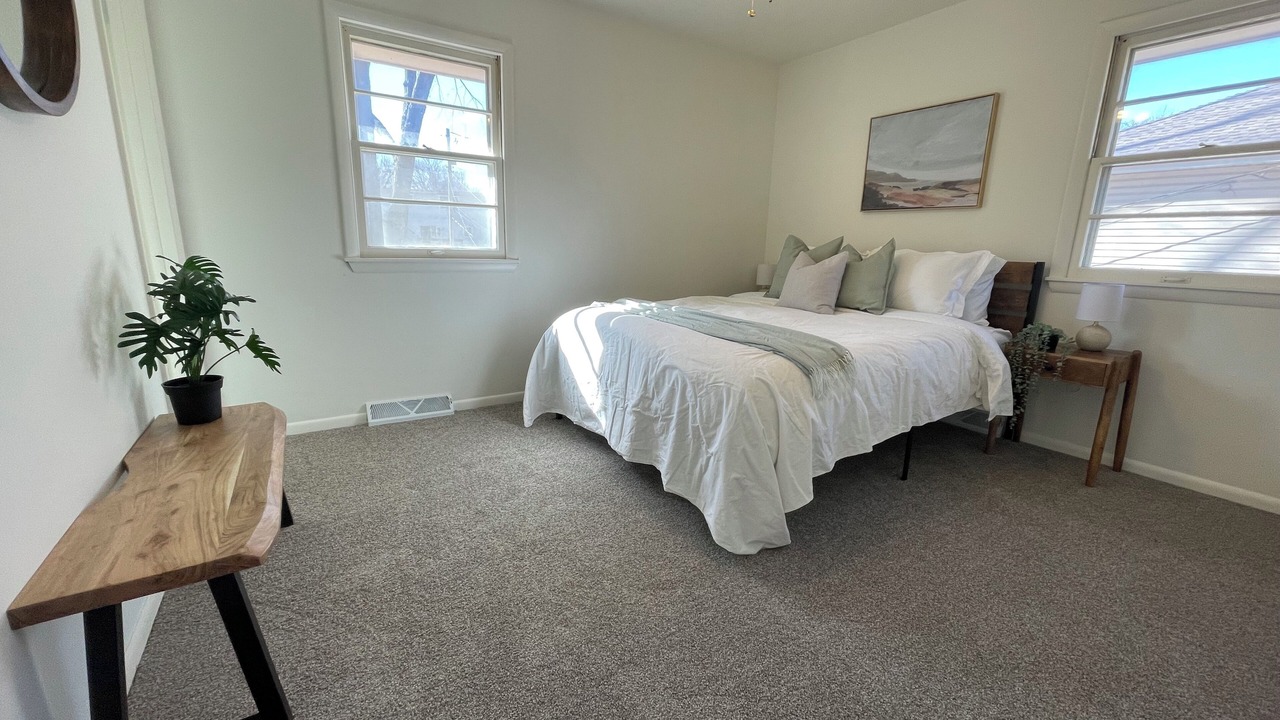 Photo of Bedroom in Grandview