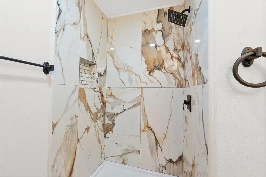 Photo of Bathroom in Pointblank