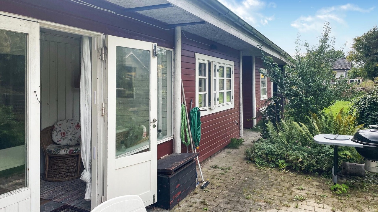 Photo of Others in Or