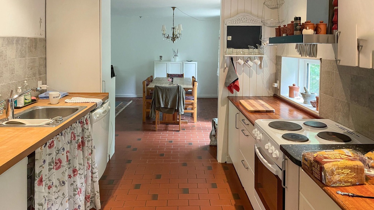 Photo of Others in Or