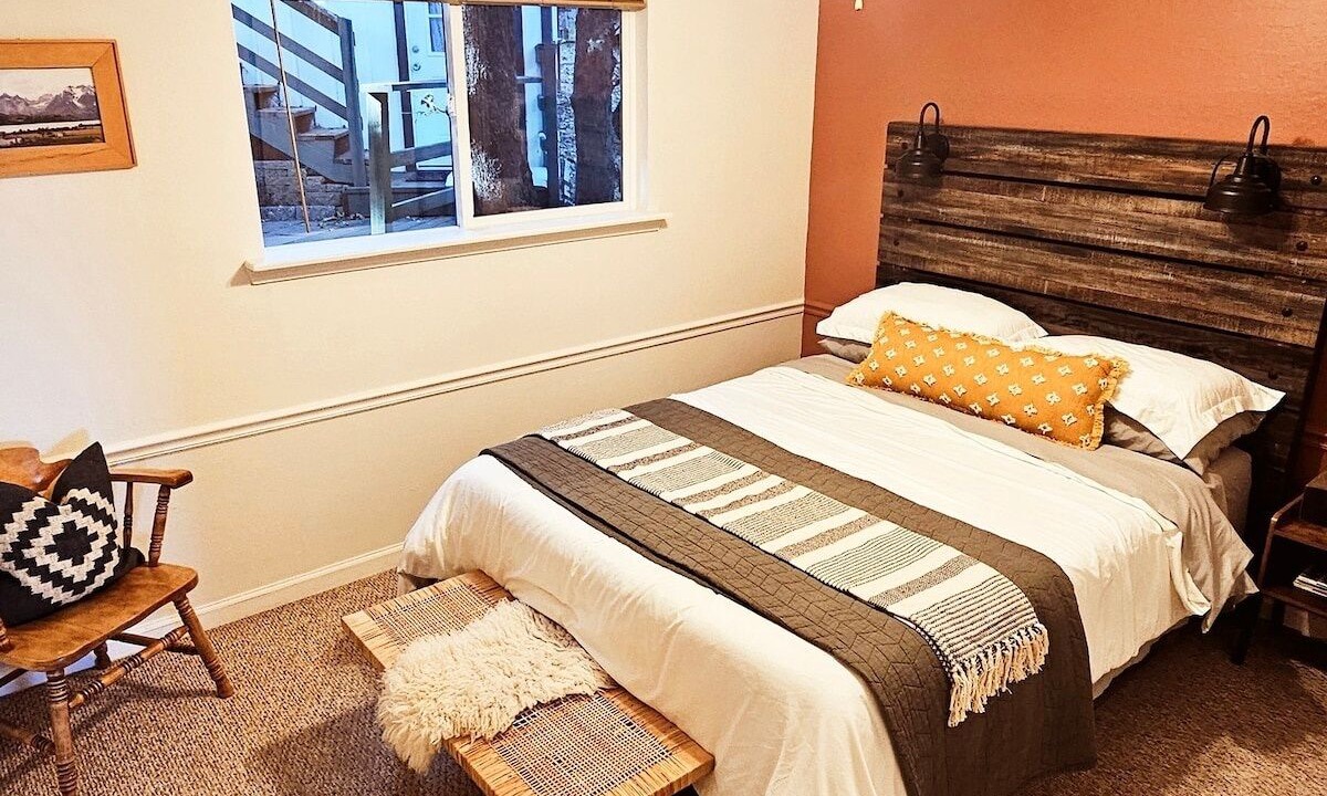 Photo of Bedroom in Nevada City