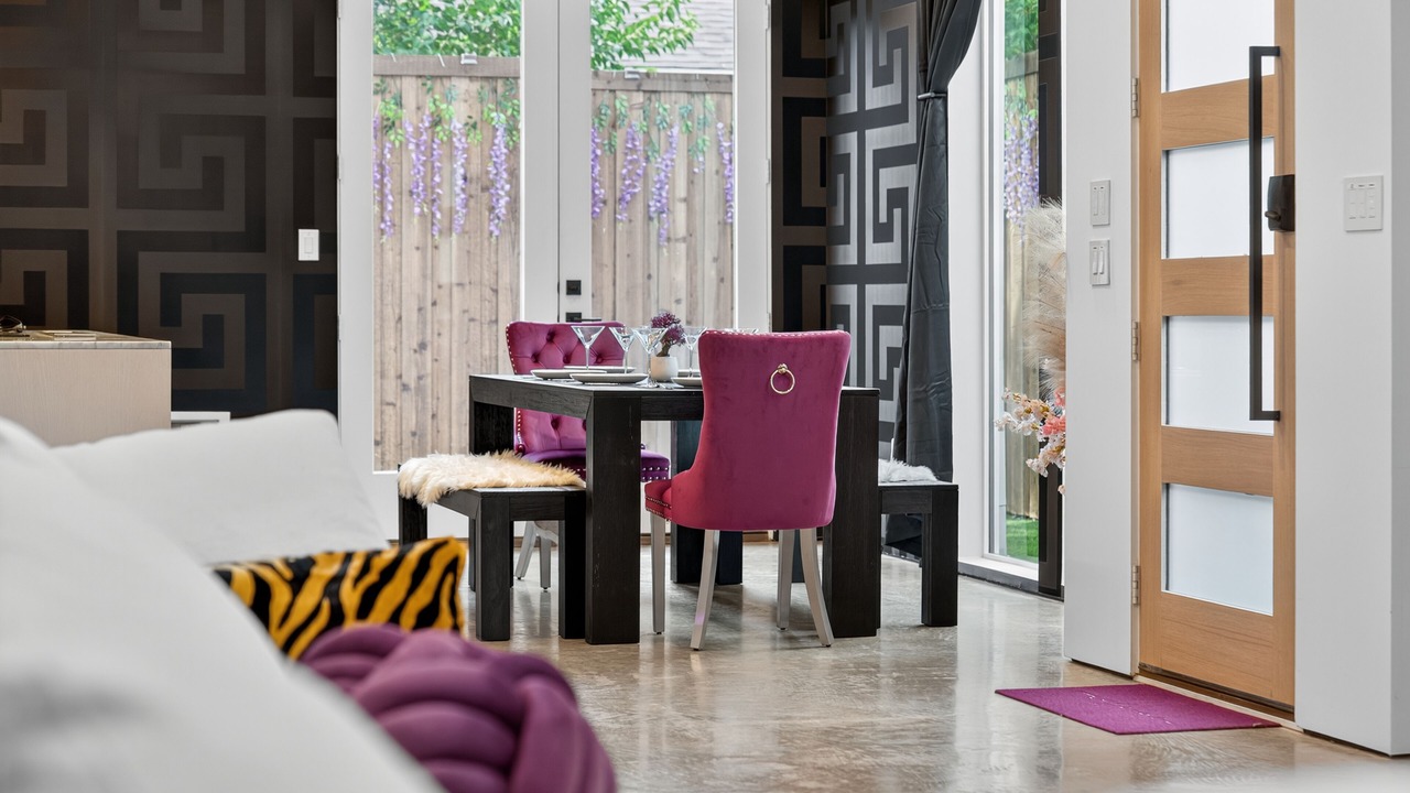 Photo of Livingroom in West Dallas
