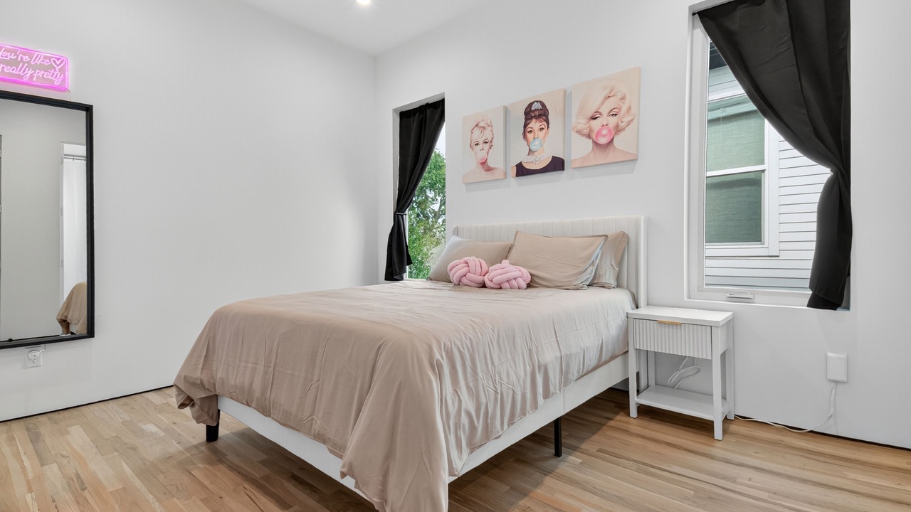 Photo of Bedroom in West Dallas