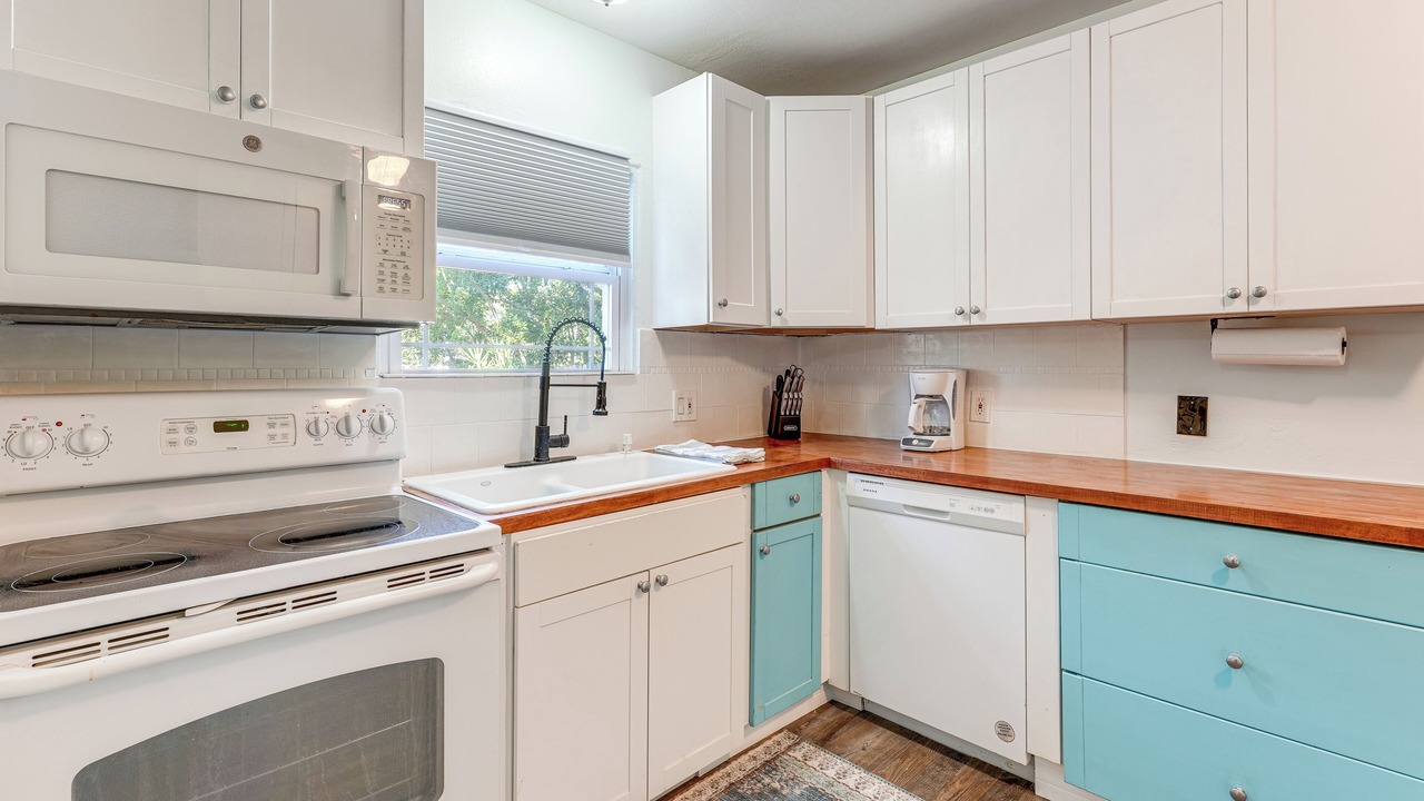 Photo of Kitchen in Jungle Terrace