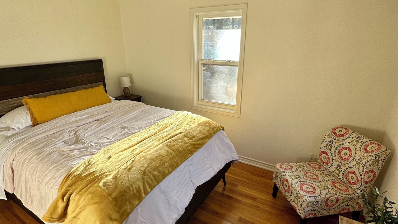 Photo of Bedroom in Argyle