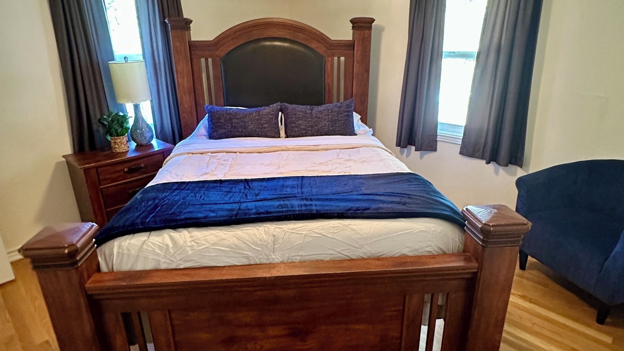 Photo of Bedroom in Argyle