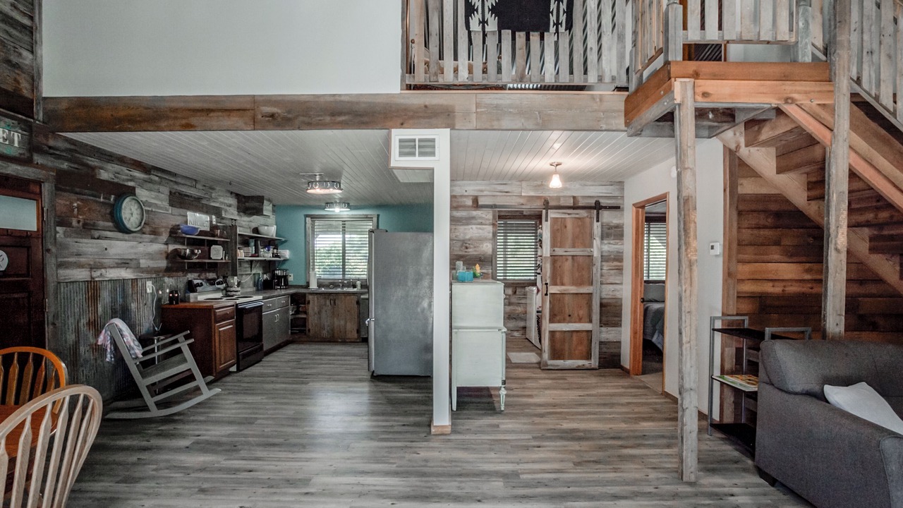 Photo of Livingroom in Hutchinson