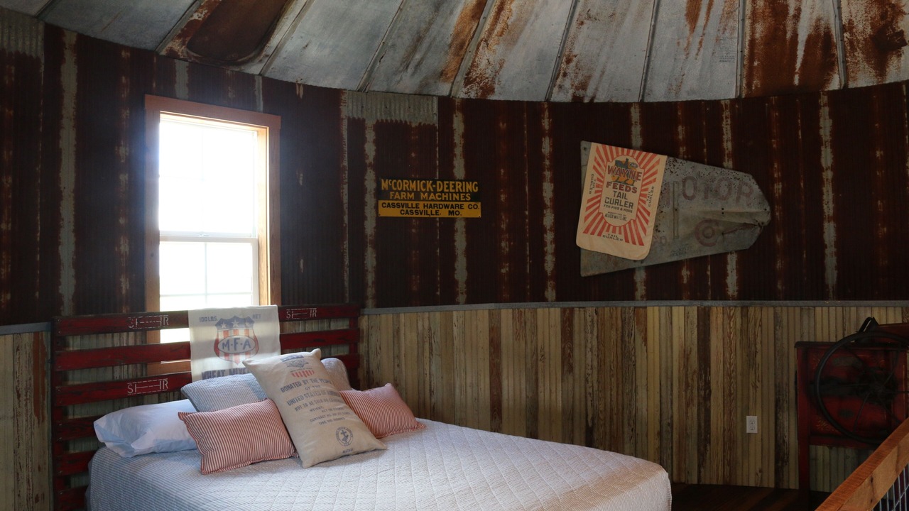 Photo of Bedroom in Elkland