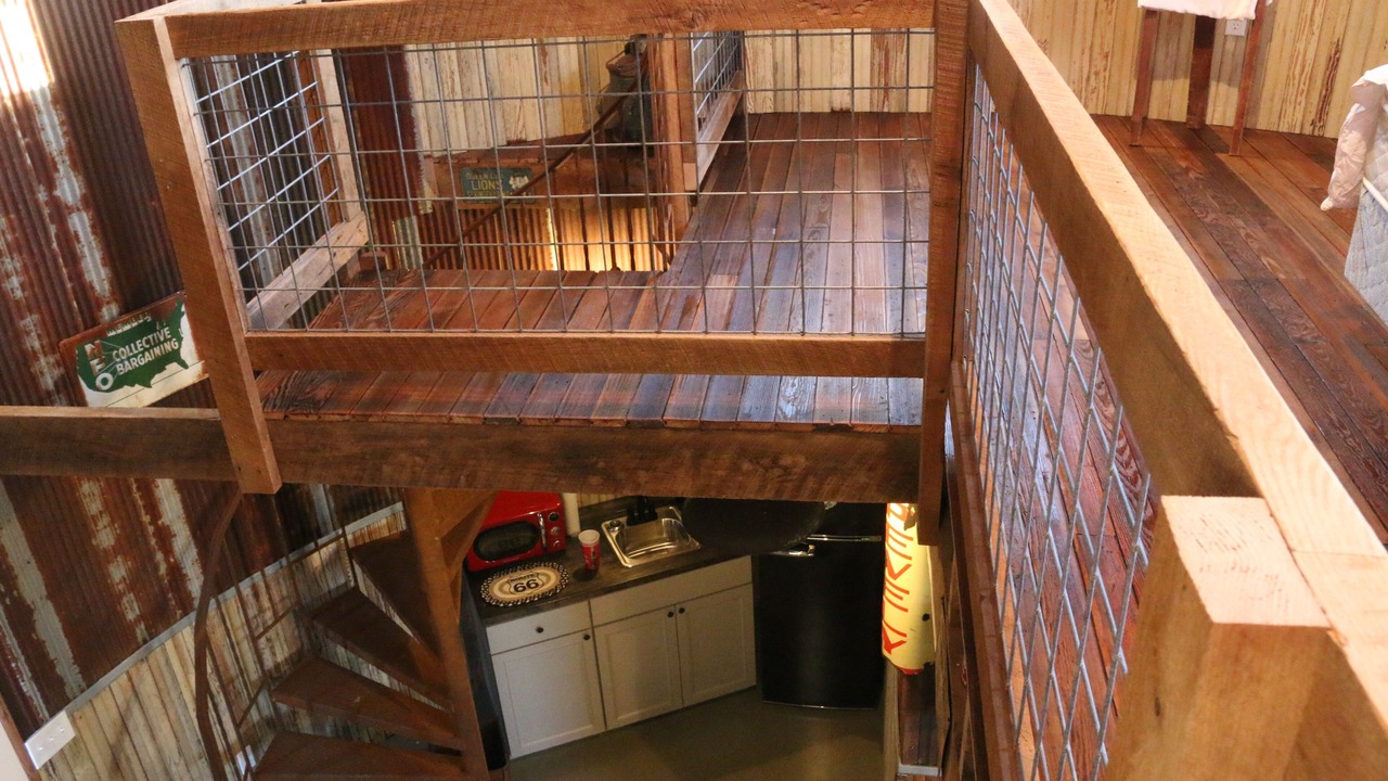 Photo of Others in Elkland