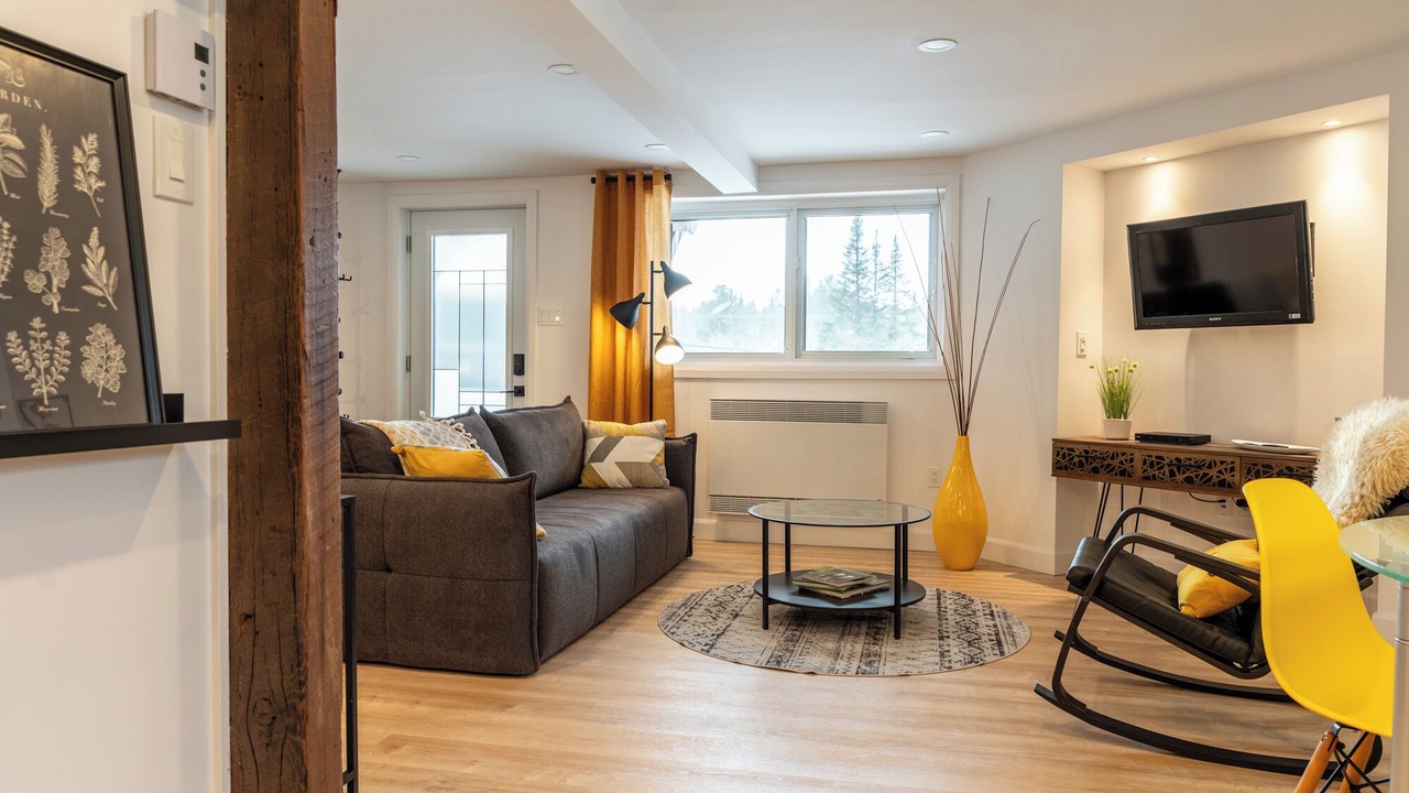 Photo of Livingroom in Sainte-Ann-des-Lacs