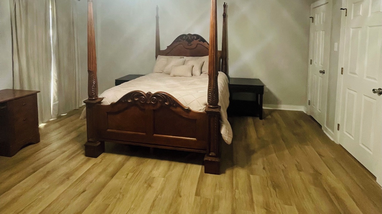 Photo of Bedroom in Fairbanks