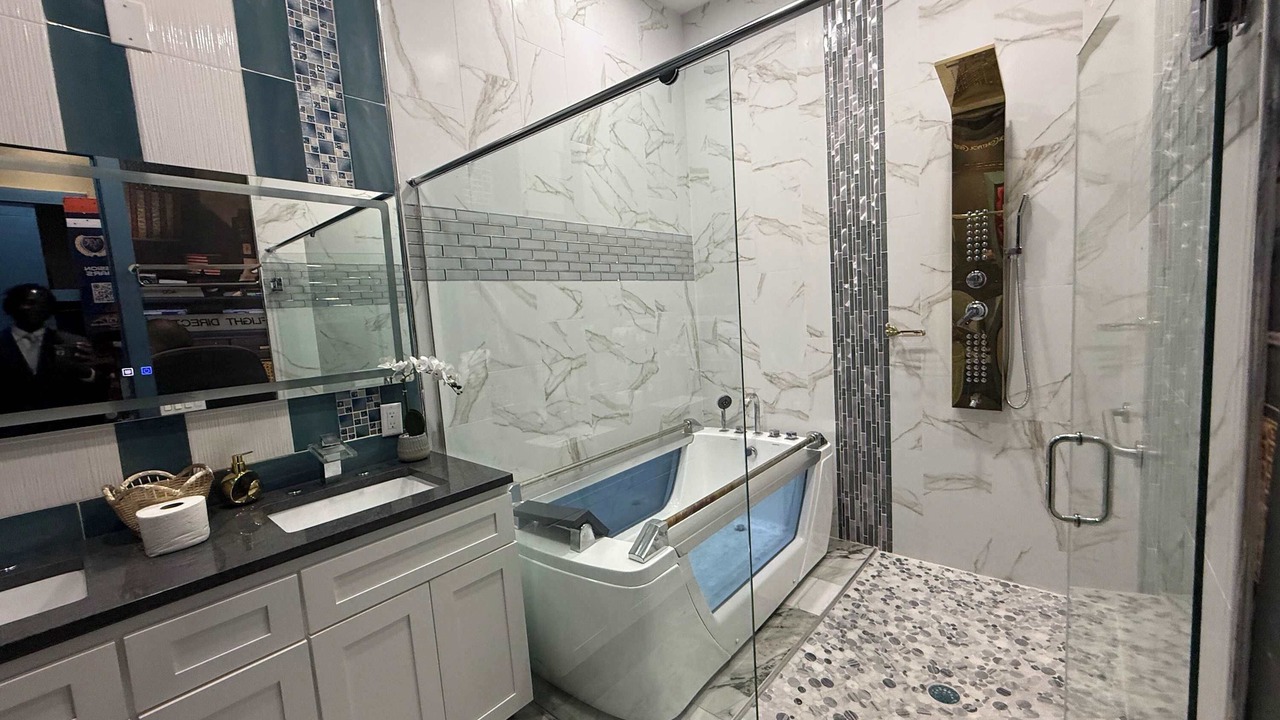 Photo of Bathroom in Loughman