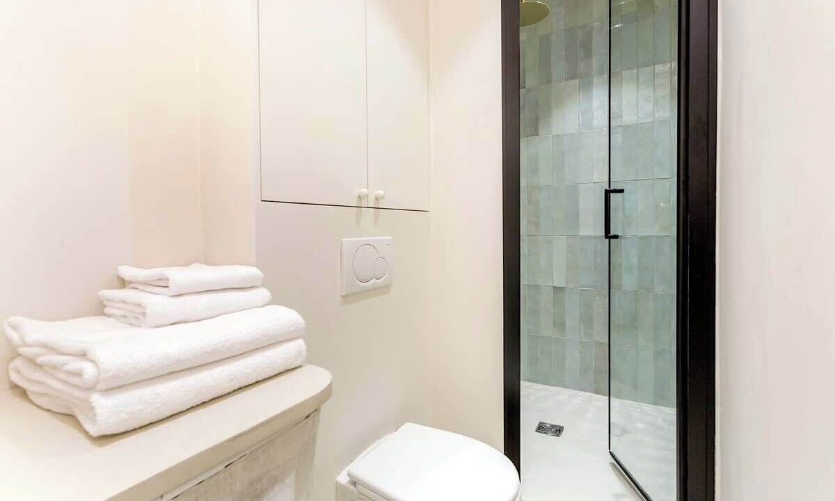Photo of Bathroom in Quartier du Faubourg-Montmartre