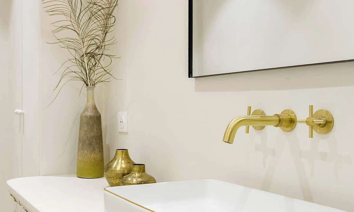 Photo of Bathroom in Quartier du Faubourg-Montmartre