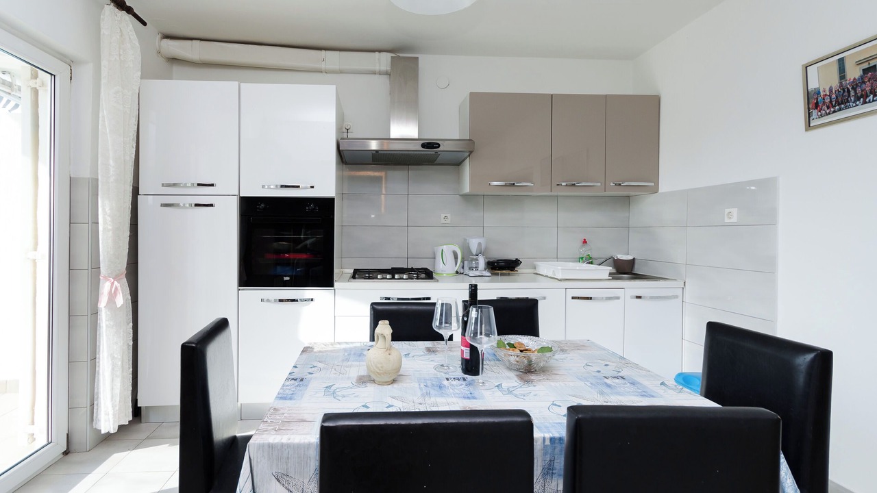Photo of Kitchen in Lopar