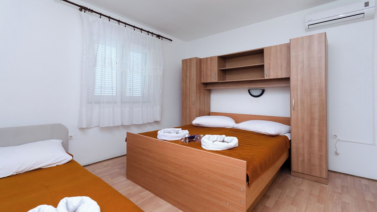 Photo of Bedroom in Lopar
