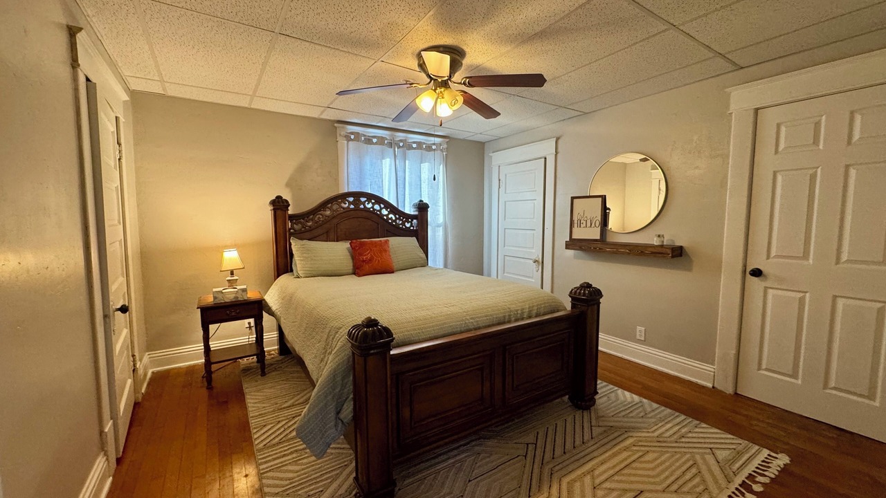 Photo of Bedroom in Mattoon