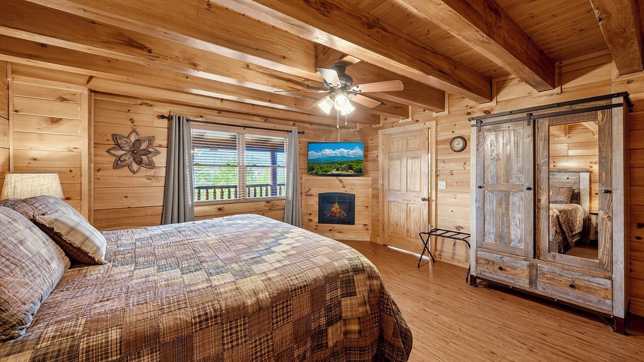 Photo of Bedroom in Sevierville
