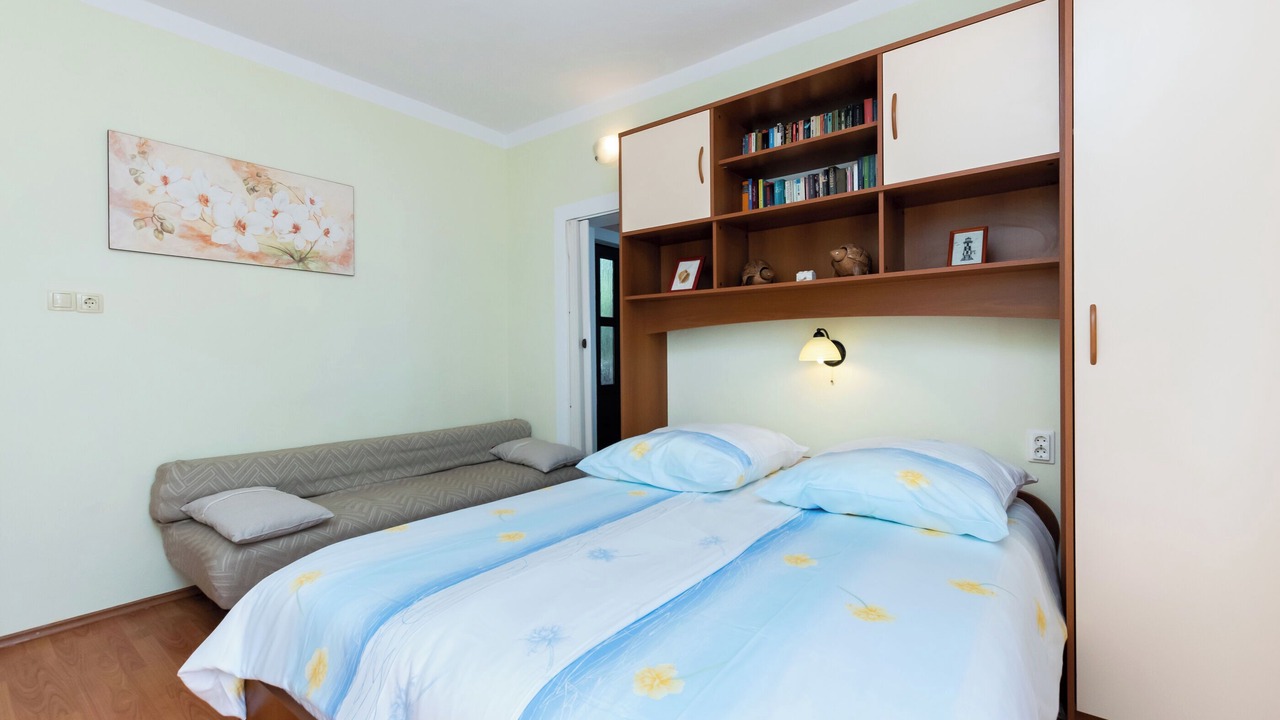 Photo of Bedroom in Rab