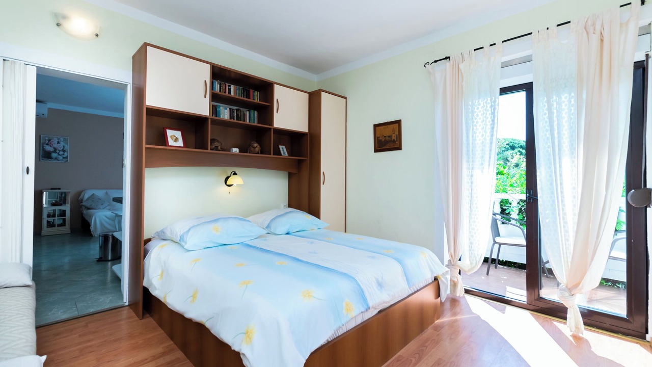 Photo of Bedroom in Rab