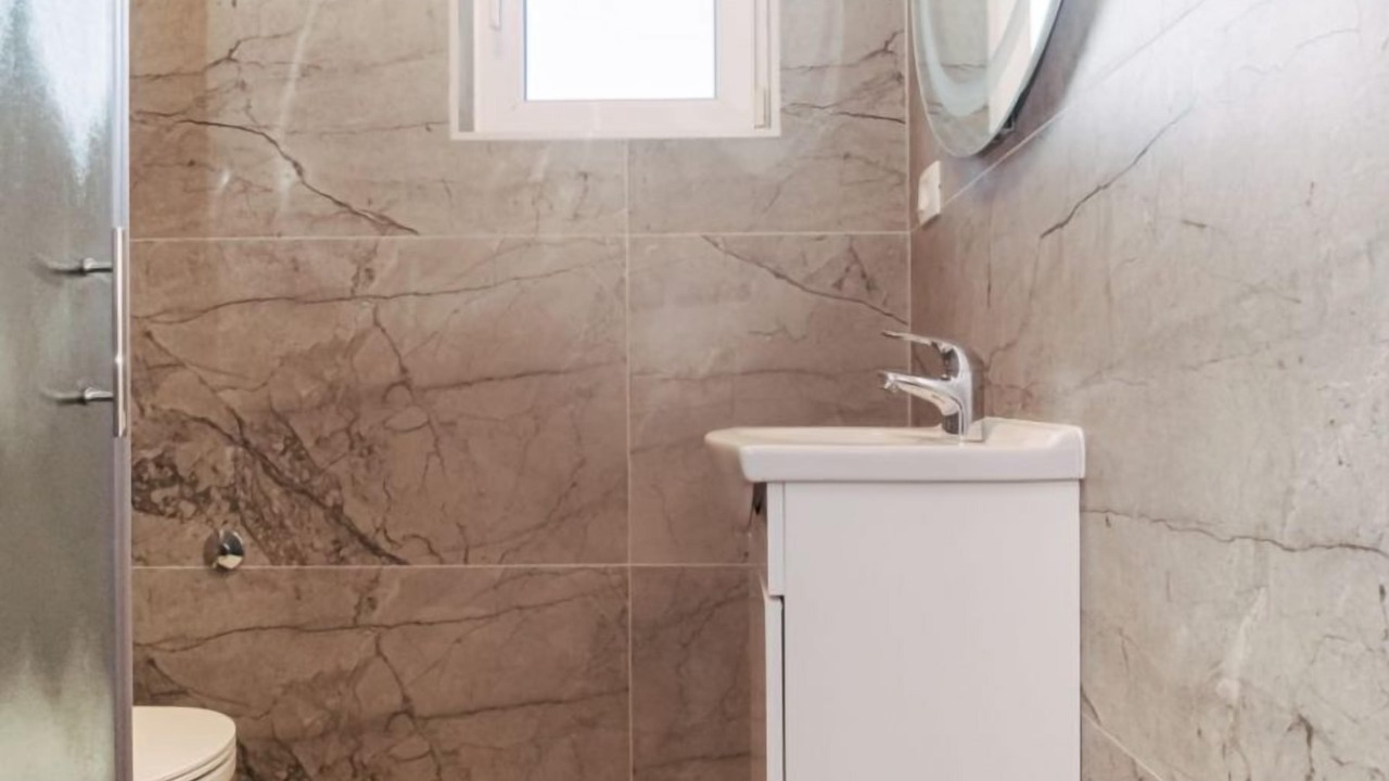 Photo of Bathroom in Okrug Donji